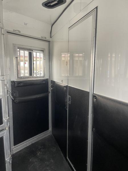 New 2026 Merhow Trailers 8314-B RWS Horse Trailer