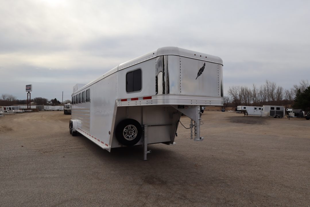 Used 2021 Featherlite Trailers 6 Horse Trailer
