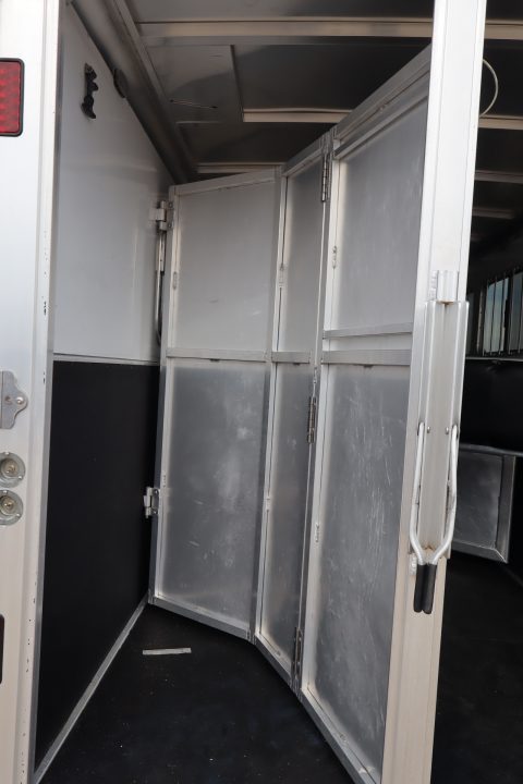 Used 2021 Featherlite Trailers 6 Horse Trailer