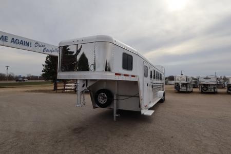 Used 2021 Featherlite Trailers 6 Horse Trailer