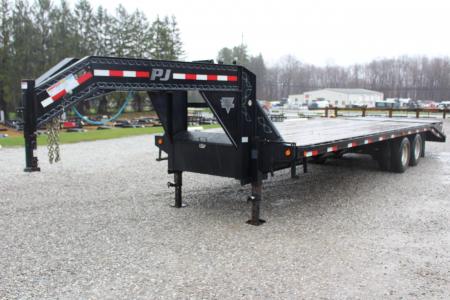 Used 2016 PJ Trailers 8.5' x 23+5' - Deckover Gooseneck Trailer - 25,000# GVW