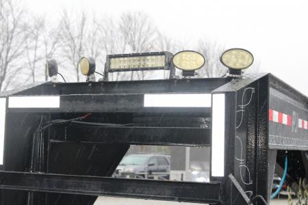 Used 2016 PJ Trailers 8.5' x 23+5' - Deckover Gooseneck Trailer - 25,000# GVW