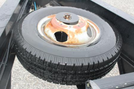 Used 2016 PJ Trailers 8.5' x 23+5' - Deckover Gooseneck Trailer - 25,000# GVW