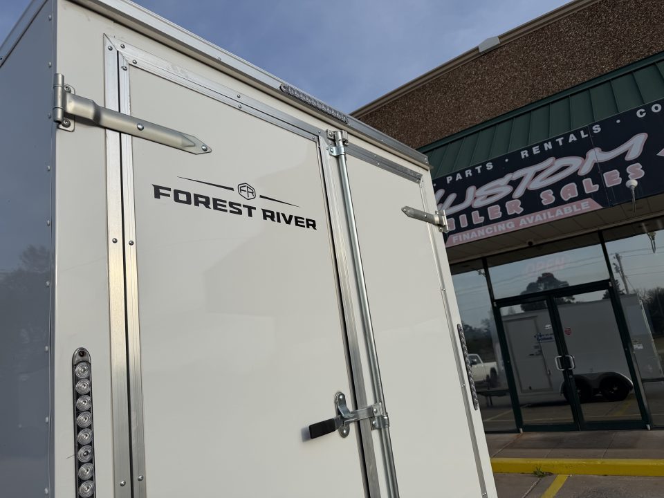 New #097142 2026 FOREST RIVER TA2 6 X 12 TANDEM AXLE 7K ENCLOSED W/ REAR DOUBLE DOORS