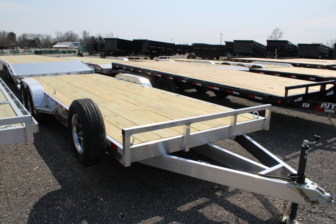 New 2026 Wolverine 22' 10K GVWR AMULINUM STOCK ID 52647 Car Hauler