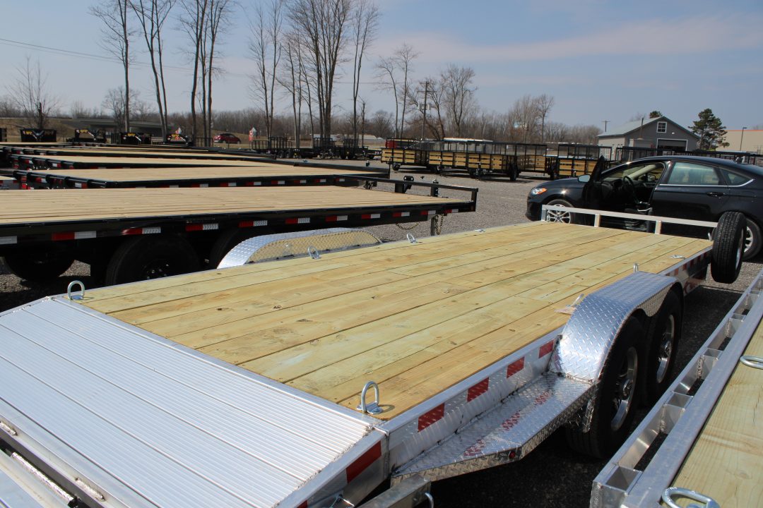 New 2026 Wolverine 22' 10K GVWR AMULINUM STOCK ID 52647 Car Hauler