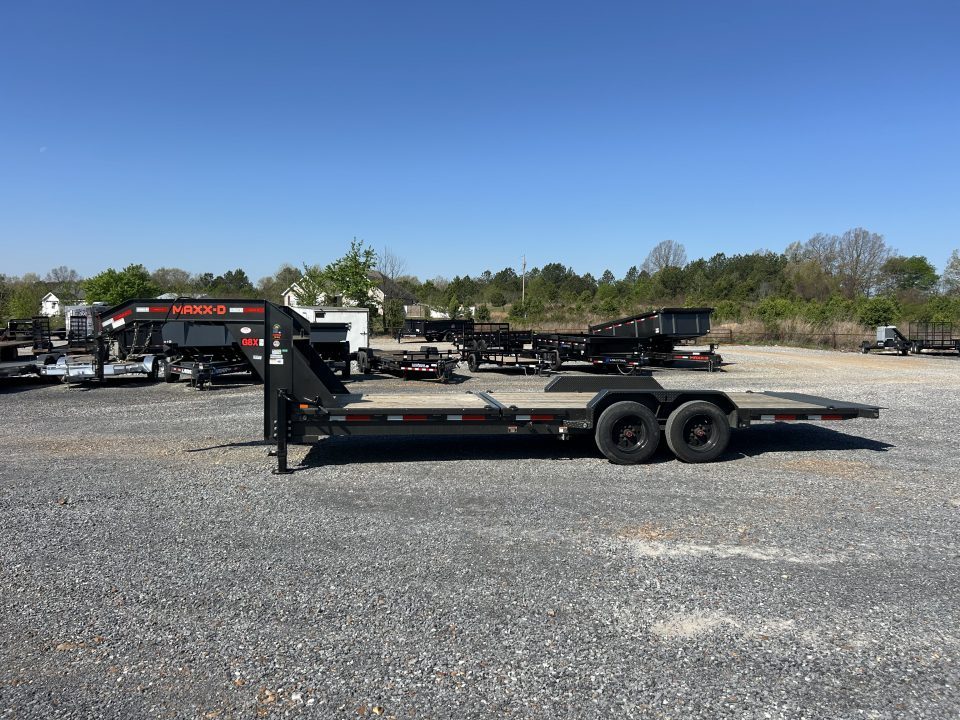 Used 2026 MAXX-D 83"X24' 18K Gooseneck Tilt Equipment Trailer