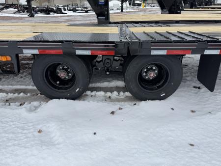 New 2026 Diamond C Trailers 32' FMAX212 Hydraulic Tail Flatbed Trailer