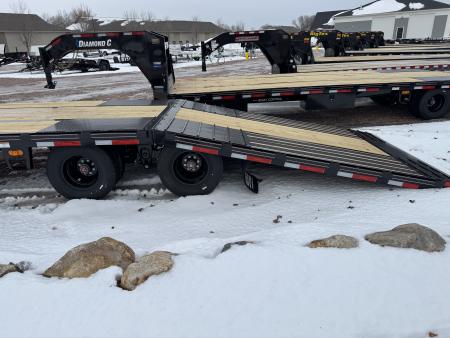 New 2026 Diamond C Trailers 32' FMAX212 Hydraulic Tail Flatbed Trailer
