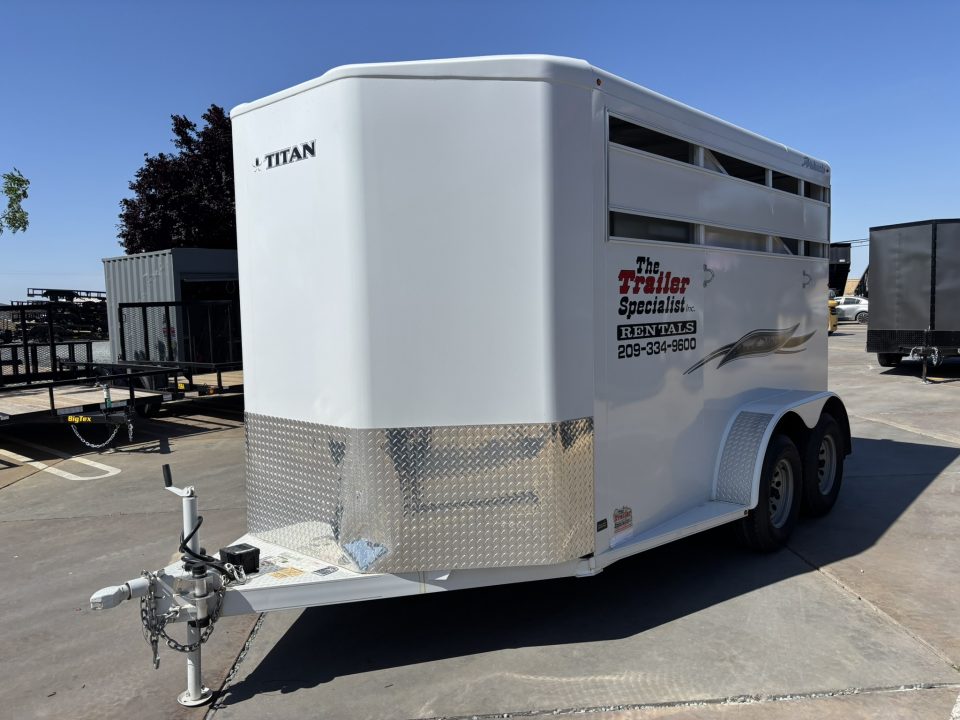 New 2024 Titan Trailer AVAL I-2BP 	 Horse Trailer