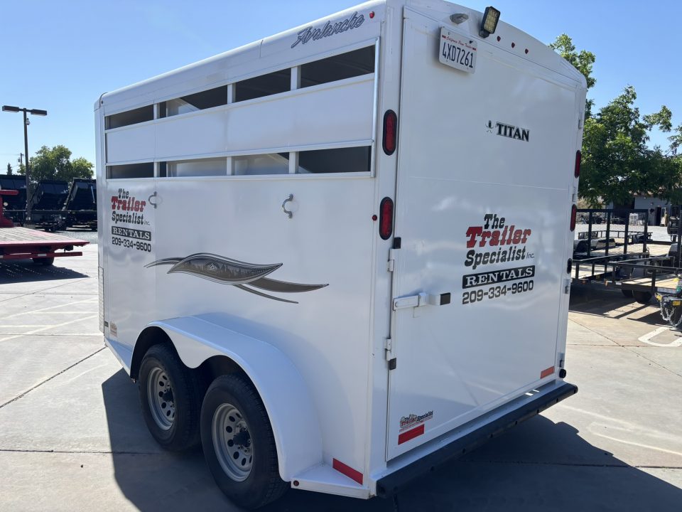 New 2024 Titan Trailer AVAL I-2BP 	 Horse Trailer