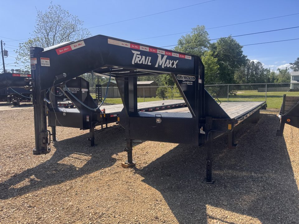 Used 2025 Trail Maxx USED 102x40 14K GVWR Deckover Trailer