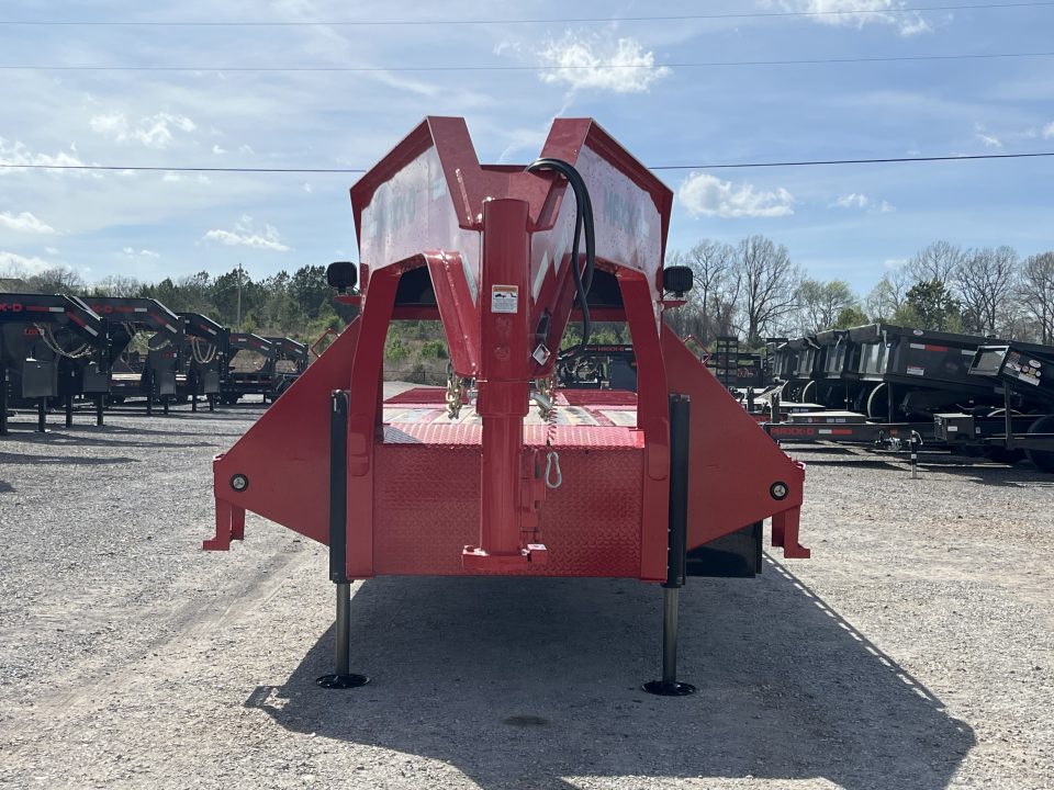 Used 2026 MAXXD Hydraulic Dovetail Gooseneck Trailer | 34' x 102' 30K GVWR