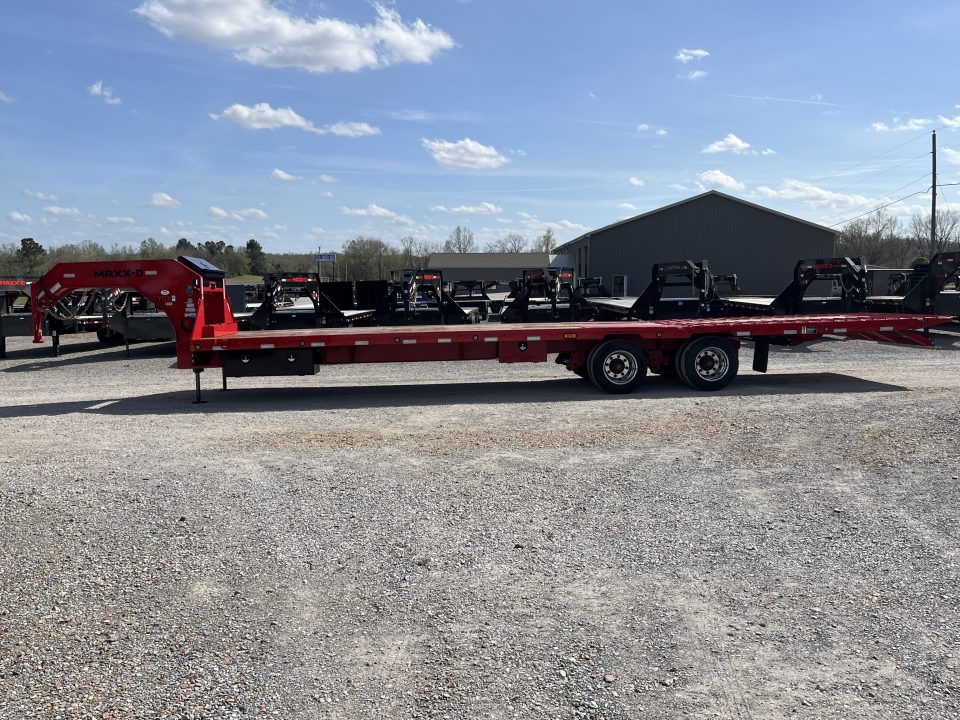 Used 2026 MAXXD Hydraulic Dovetail Gooseneck Trailer | 34' x 102' 30K GVWR