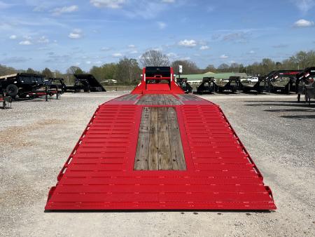 Used 2026 MAXXD Hydraulic Dovetail Gooseneck Trailer | 34' x 102' 30K GVWR