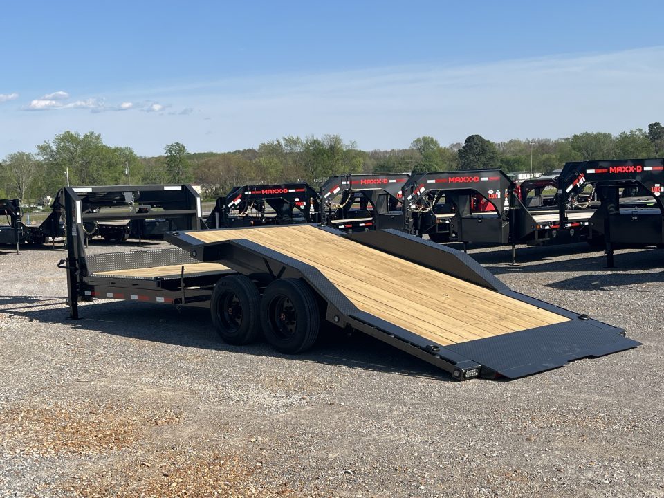New 2026 MAXX-D 102"X24' 18K Gooseneck Tilt Equipment Trailer