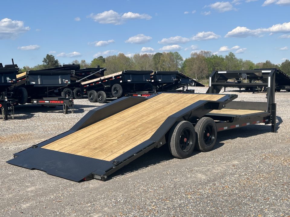 New 2026 MAXX-D 102"X24' 18K Gooseneck Tilt Equipment Trailer