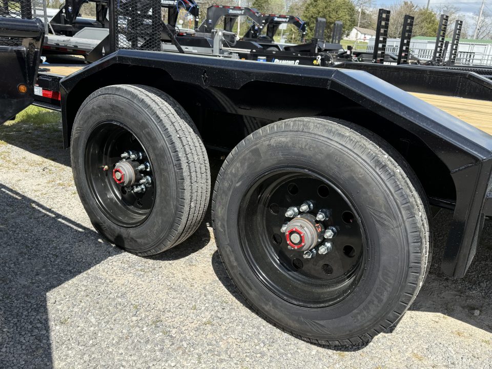 New 2026 Diamond C LPX 210 22’ Equipment Trailer, PACESETTER EDITION, FORK HOLDERS, HEAVY DUTY FENDERS, 20K GVWR