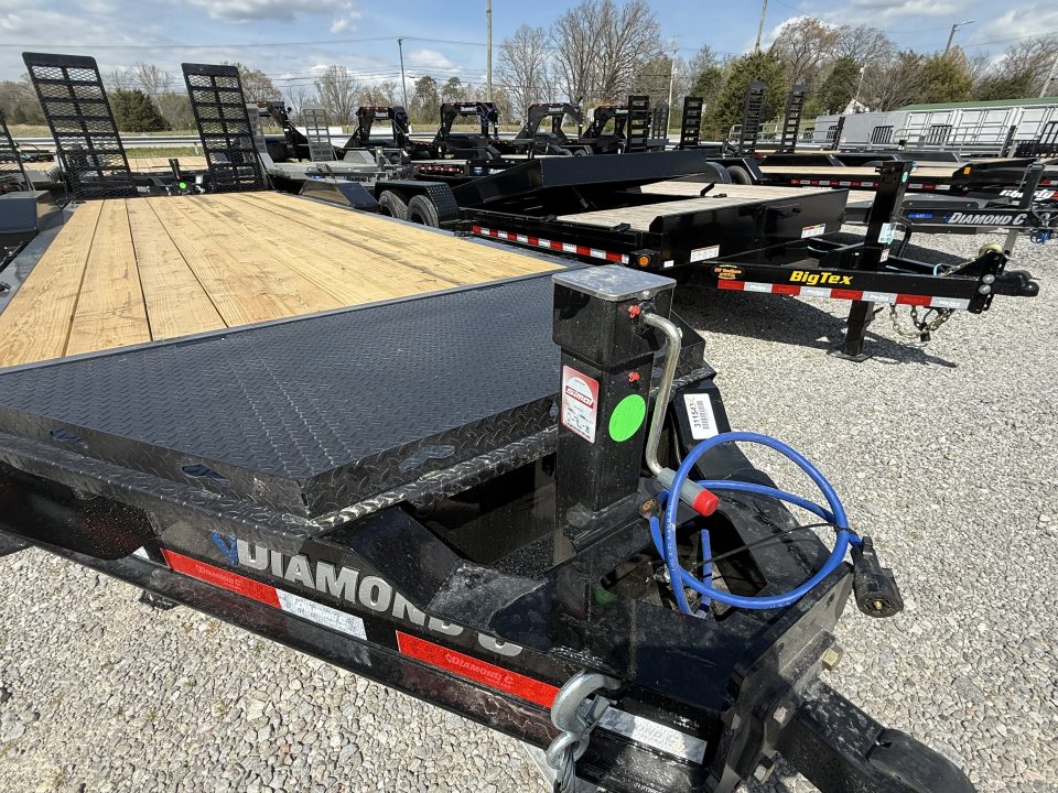 New 2026 Diamond C LPX 210 22’ Equipment Trailer, PACESETTER EDITION, FORK HOLDERS, HEAVY DUTY FENDERS, 20K GVWR