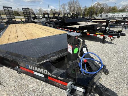 New 2026 Diamond C LPX 210 22’ Equipment Trailer, PACESETTER EDITION, FORK HOLDERS, HEAVY DUTY FENDERS, 20K GVWR