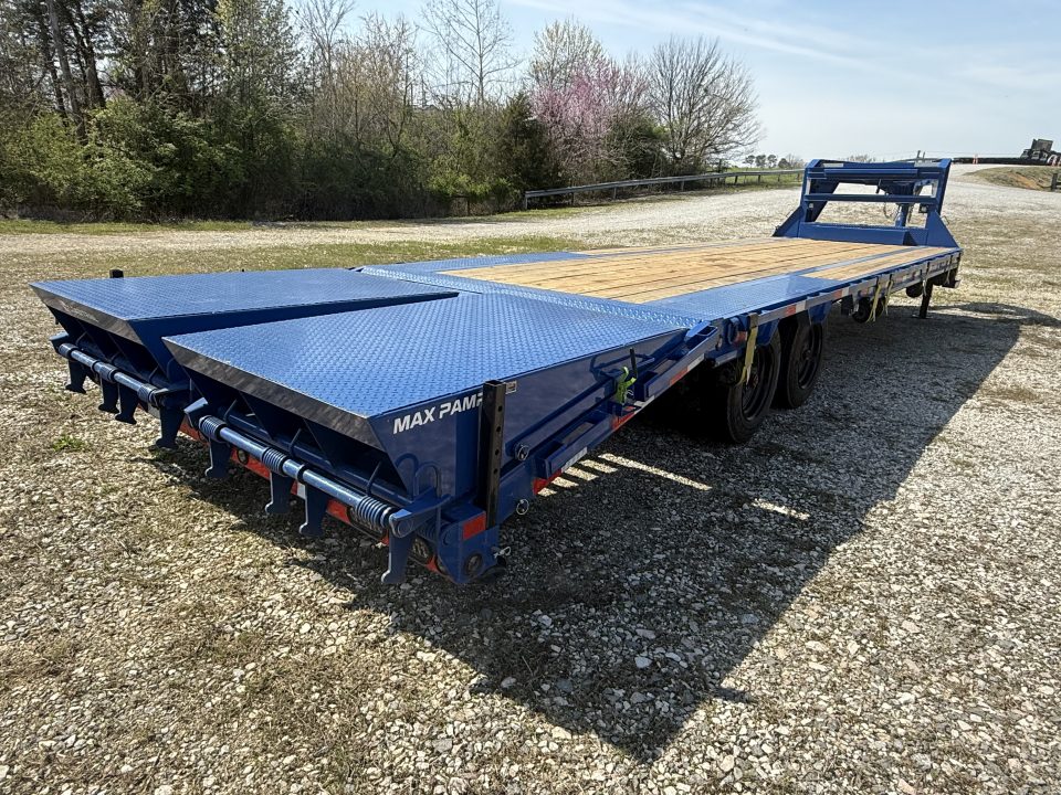 Used 2026 Load Trail LOAD TRAIL 16K 25+5 Flatbed Trailer, MAX RAMPS, 16K GVWR, SLIDING STRAPS