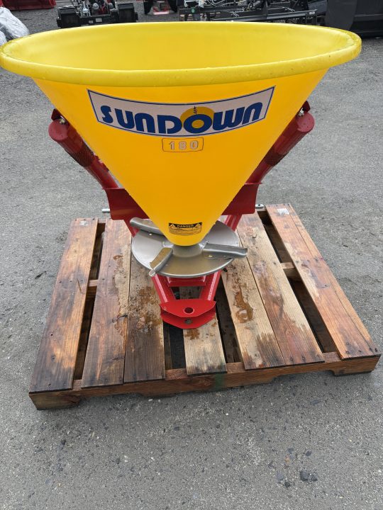 New 2026 Sundown poly fertilizer spreader