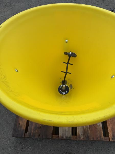New 2026 Sundown poly fertilizer spreader