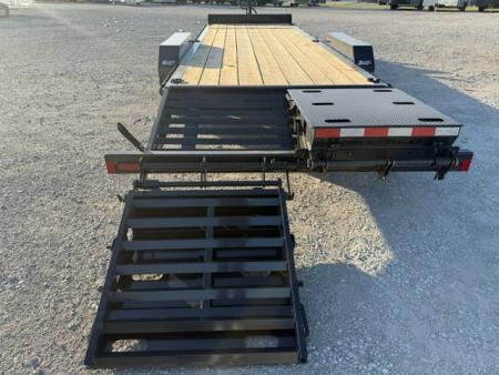 New 2026 Hillcrest Black-Grey 83"x21'+3' 17.6k I-Beam Equipment Trailer