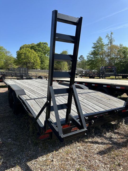 New 2023 Down 2 Earth Trailers 102x22 Deckover equipment (Drive over Fenders) Deckover Trailer
