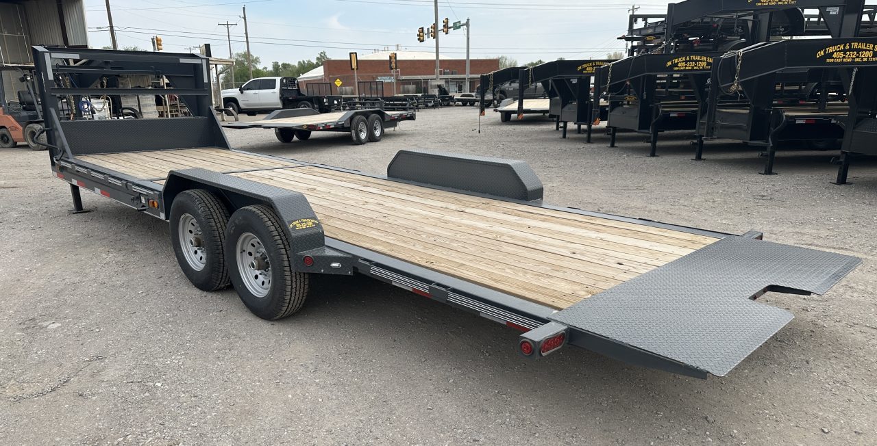 New 2026 East Texas Trailers 83"x24' Gooseneck Lowstyle Machine Gray Tilt Equipment Trailer