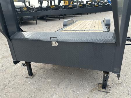 New 2026 East Texas Trailers 83"x24' Gooseneck Lowstyle Machine Gray Tilt Equipment Trailer