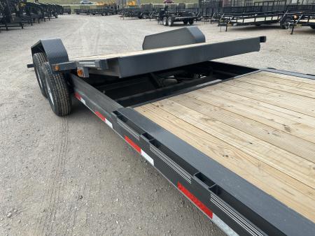 New 2026 East Texas Trailers 83"x24' Gooseneck Lowstyle Machine Gray Tilt Equipment Trailer