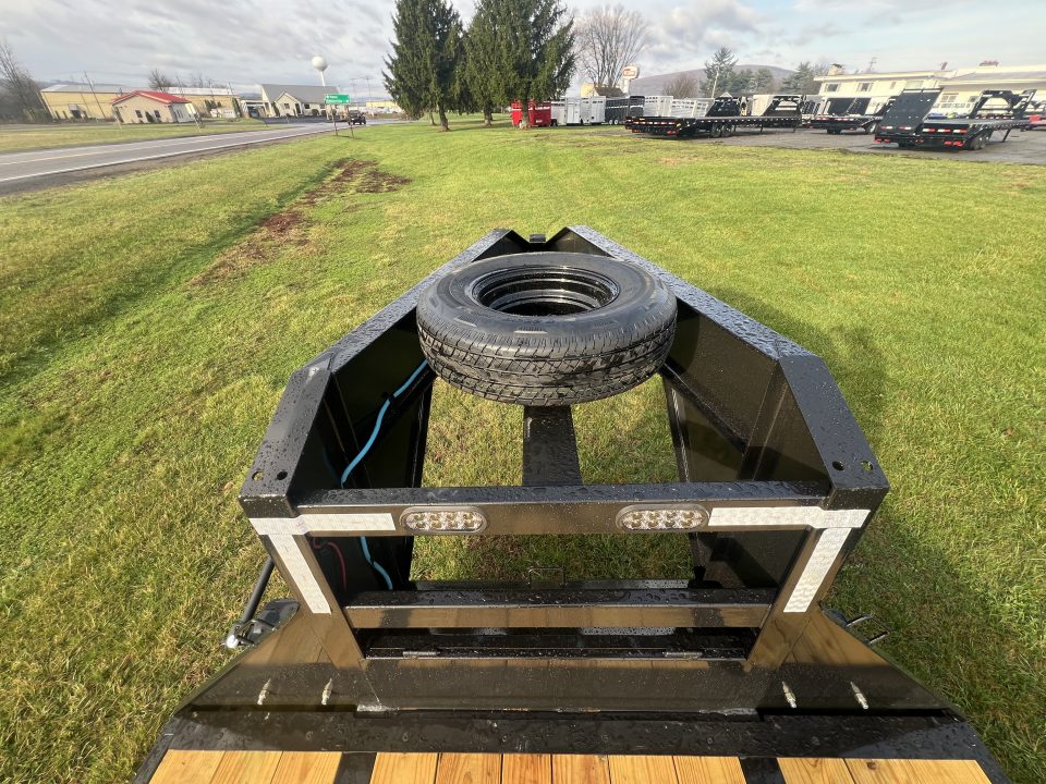 New 2026 Big Tex Trailers 22GN 35+5 Gooseneck Deckover Trailer