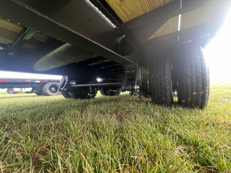 New 2026 Big Tex Trailers 22GN 35+5 Gooseneck Deckover Trailer