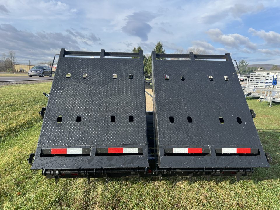 New 2026 Big Tex Trailers 22GN 30+5 Gooseneck Deckover Trailer