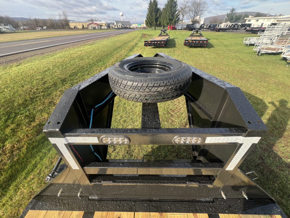 New 2026 Big Tex Trailers 22GN 30+5 Gooseneck Deckover Trailer