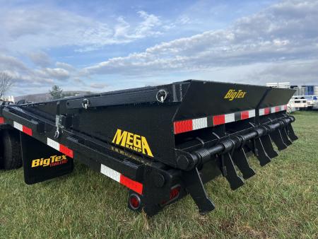New 2026 Big Tex Trailers 22GN 30+5 Gooseneck Deckover Trailer