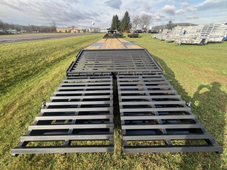 New 2026 Big Tex Trailers 22GN 30+5 Gooseneck Deckover Trailer