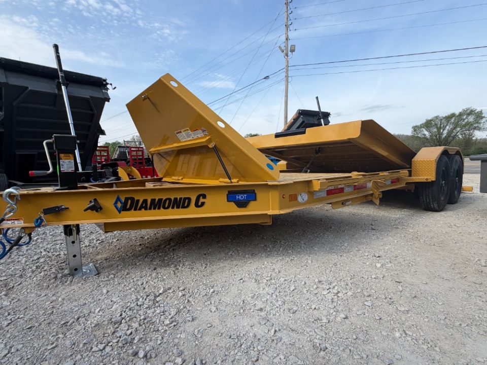 New 2026 Diamond C Trailers 15.5K HDT 207 Package 20'X82" Equipment Trailer