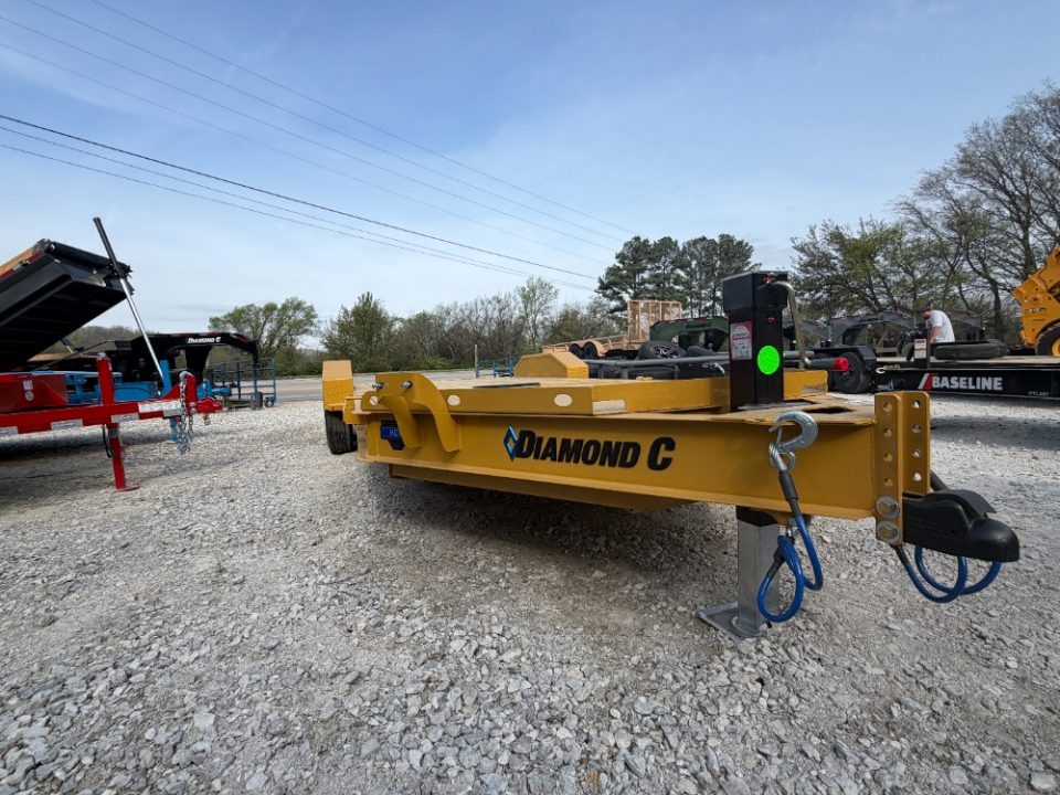 New 2026 Diamond C Trailers 15.5K HDT 207 Package 20'X82" Equipment Trailer