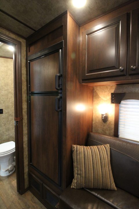 Used 2018 Exiss Escape 7410 - 10' sw Living Quarters 4 Horse Trailer
