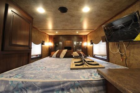 Used 2018 Exiss Escape 7410 - 10' sw Living Quarters 4 Horse Trailer