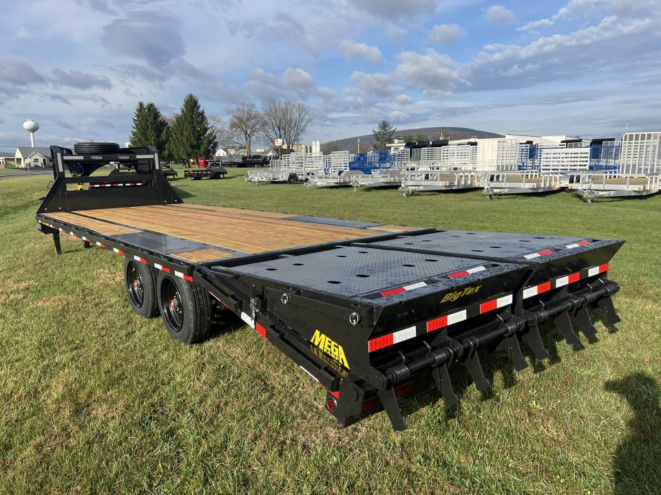 New 2026 Big Tex Trailers 16GN 20 +5 Gooseneck Deckover Trailer