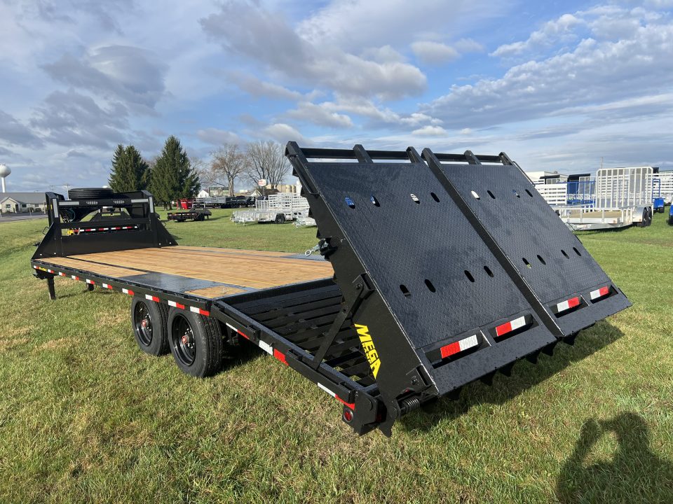New 2026 Big Tex Trailers 16GN 20 +5 Gooseneck Deckover Trailer