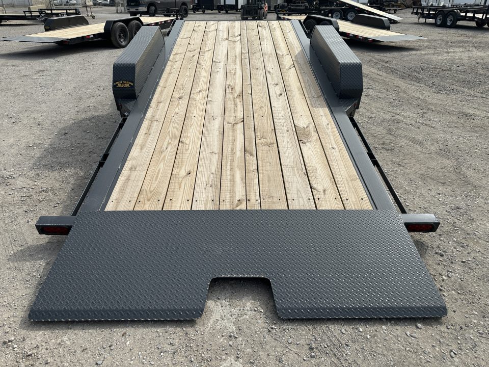 New 2026 East Texas Trailers 83"x20' Bumper Pull Machine Gray Tilt Trailer