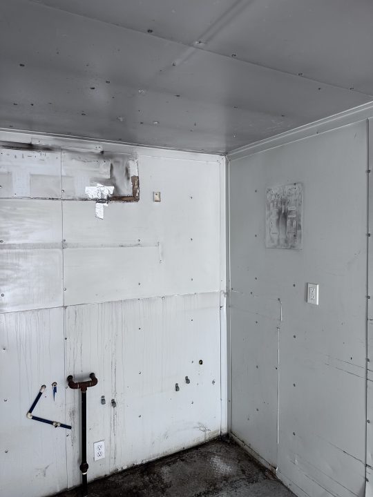 Used 2021 Other FUD TRAILER TRAILER Cargo / Enclosed Trailer