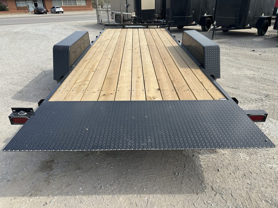 New 2026 Down 2 Earth Trailers 82"x20' Bumper Pull Full Power Tilt Trailer