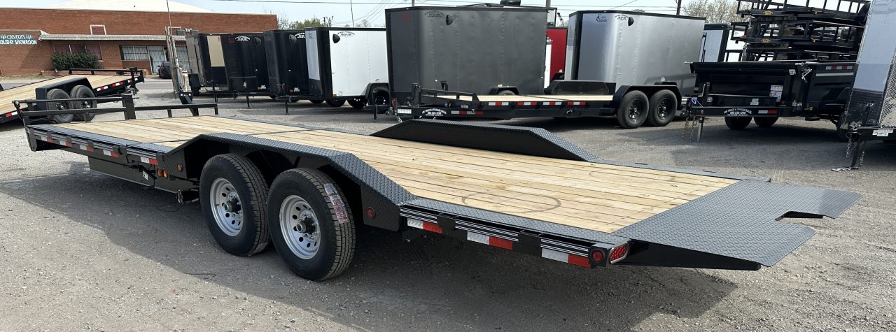 New 2026 East Texas Trailers 102"x24' BumperPull Driveover Fender Black Tilt Trailer