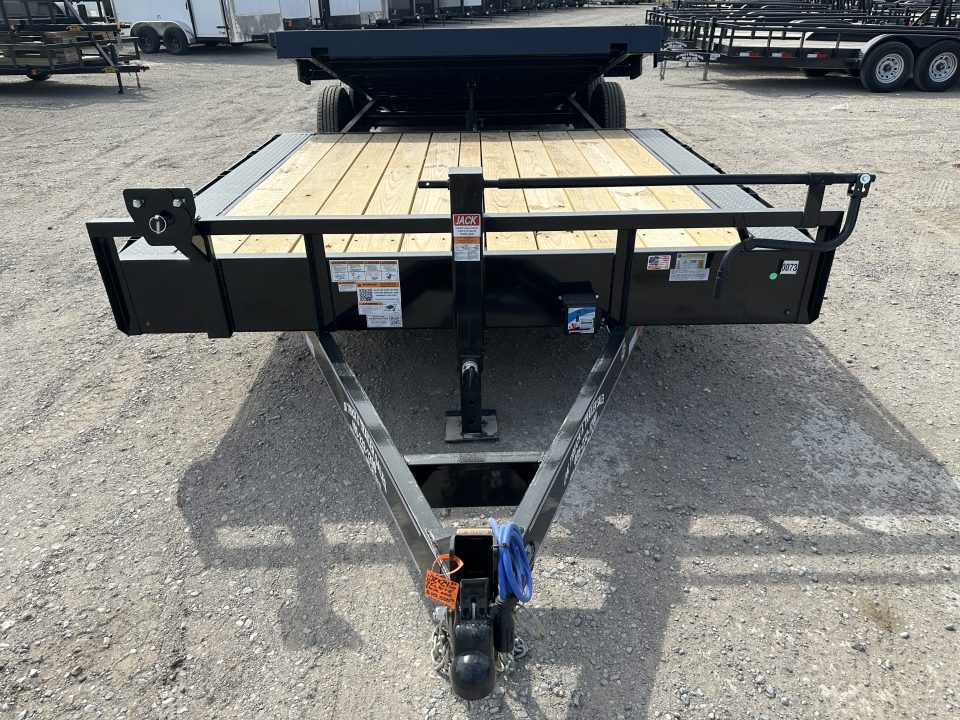 New 2026 East Texas Trailers 102"x24' BumperPull Driveover Fender Black Tilt Trailer