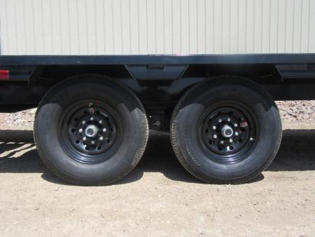 New 2026 28' 14k PJ Low Pro Gooseneck Flatbed Trailer